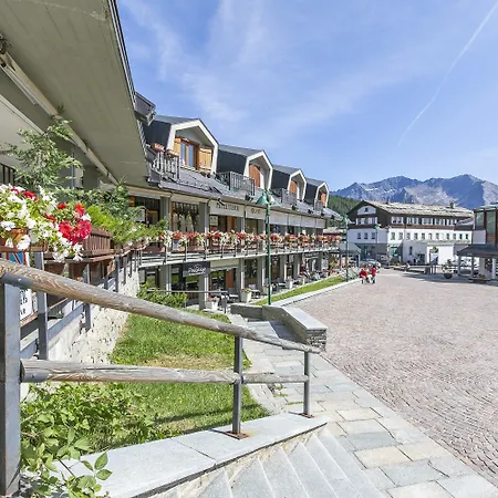 Villa Terrace Few Steps From Sestriere